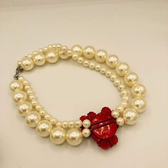 Pearl and Red Rose Collar Necklace - Picture 10 of 12